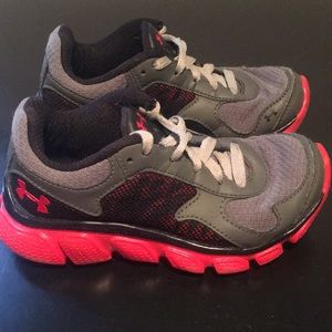 Under Armour Boys Running Shoes